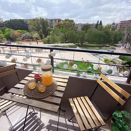 Luxotica Gardens Valencia Apartment Exterior foto